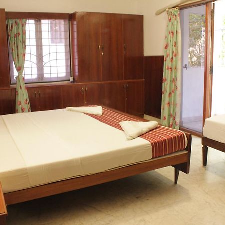 Bed and Breakfast Happy Planet à Chennai Extérieur photo