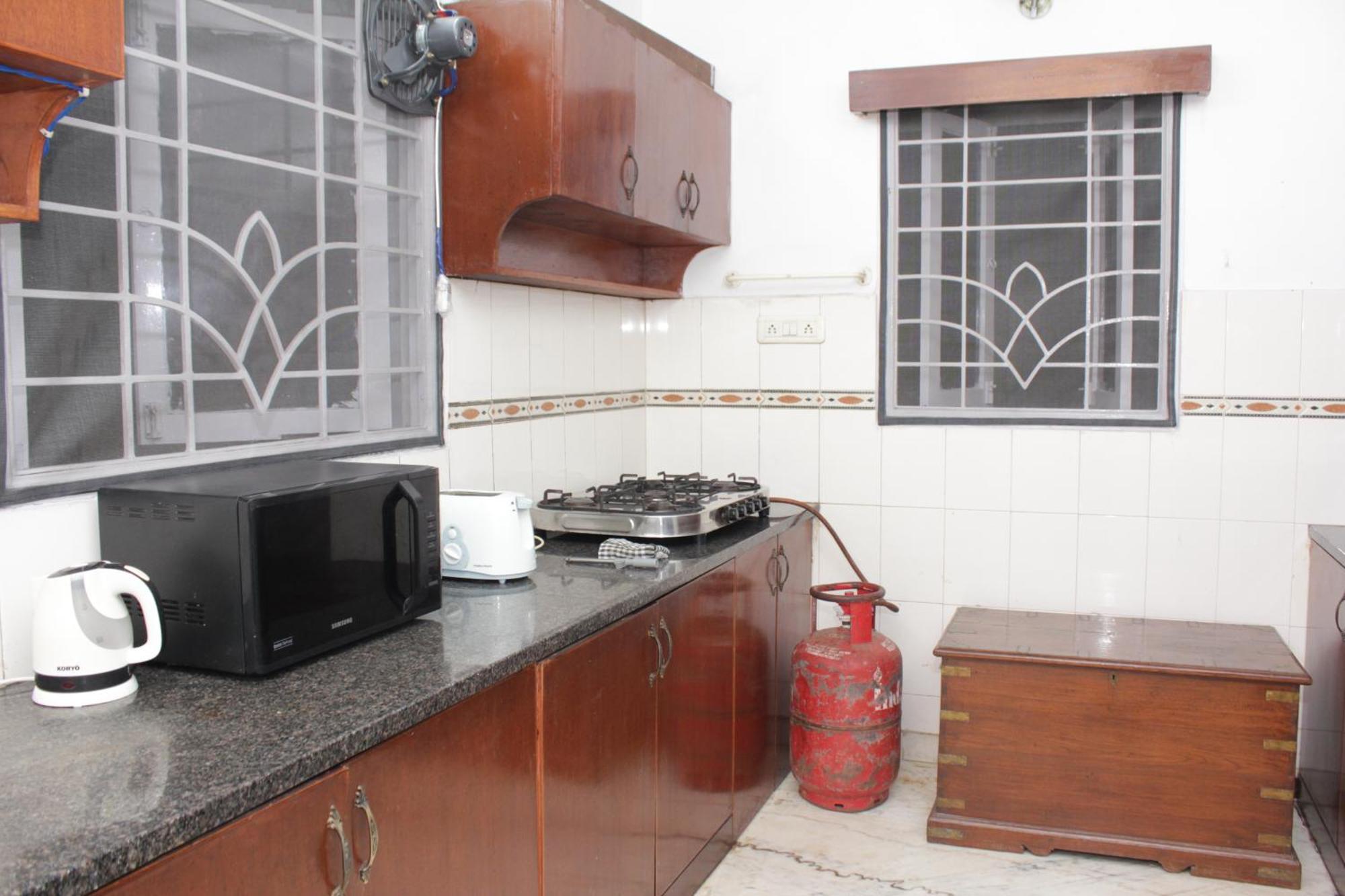 Bed and Breakfast Happy Planet à Chennai Extérieur photo