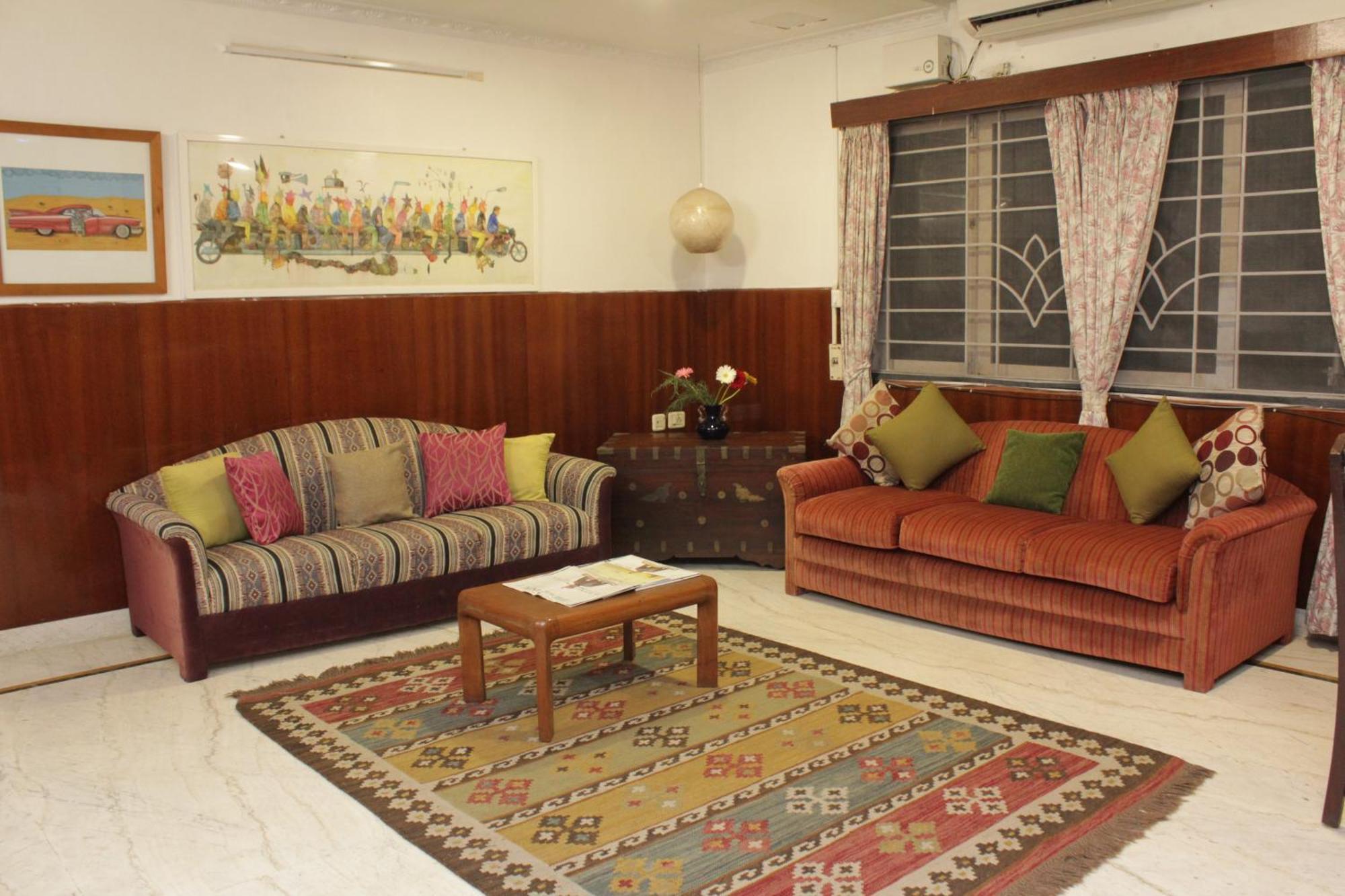 Bed and Breakfast Happy Planet à Chennai Extérieur photo